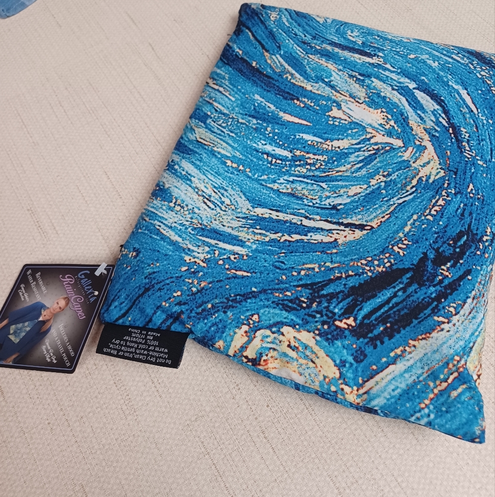 Starry Night Painting Rain Poncho New Tags Van Gough Galleria